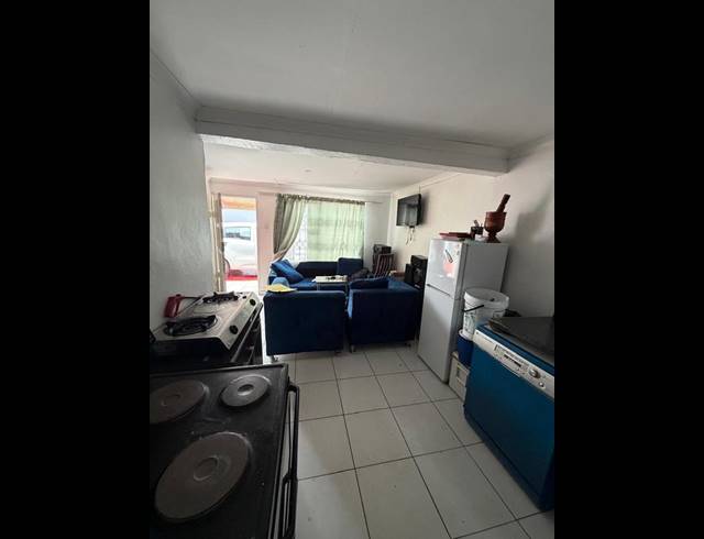 5 BEDROOM HOUSE FOR SALE IN KWA THEMA